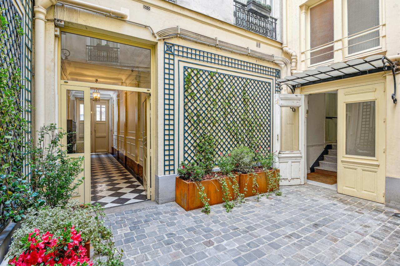 Bureau Paris 110m² Location bureau Paris OLBUR2115695 2